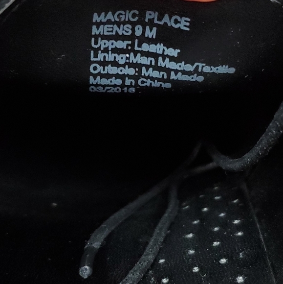 ?Kenneth Cole Black Leather Magic Place Oxfords